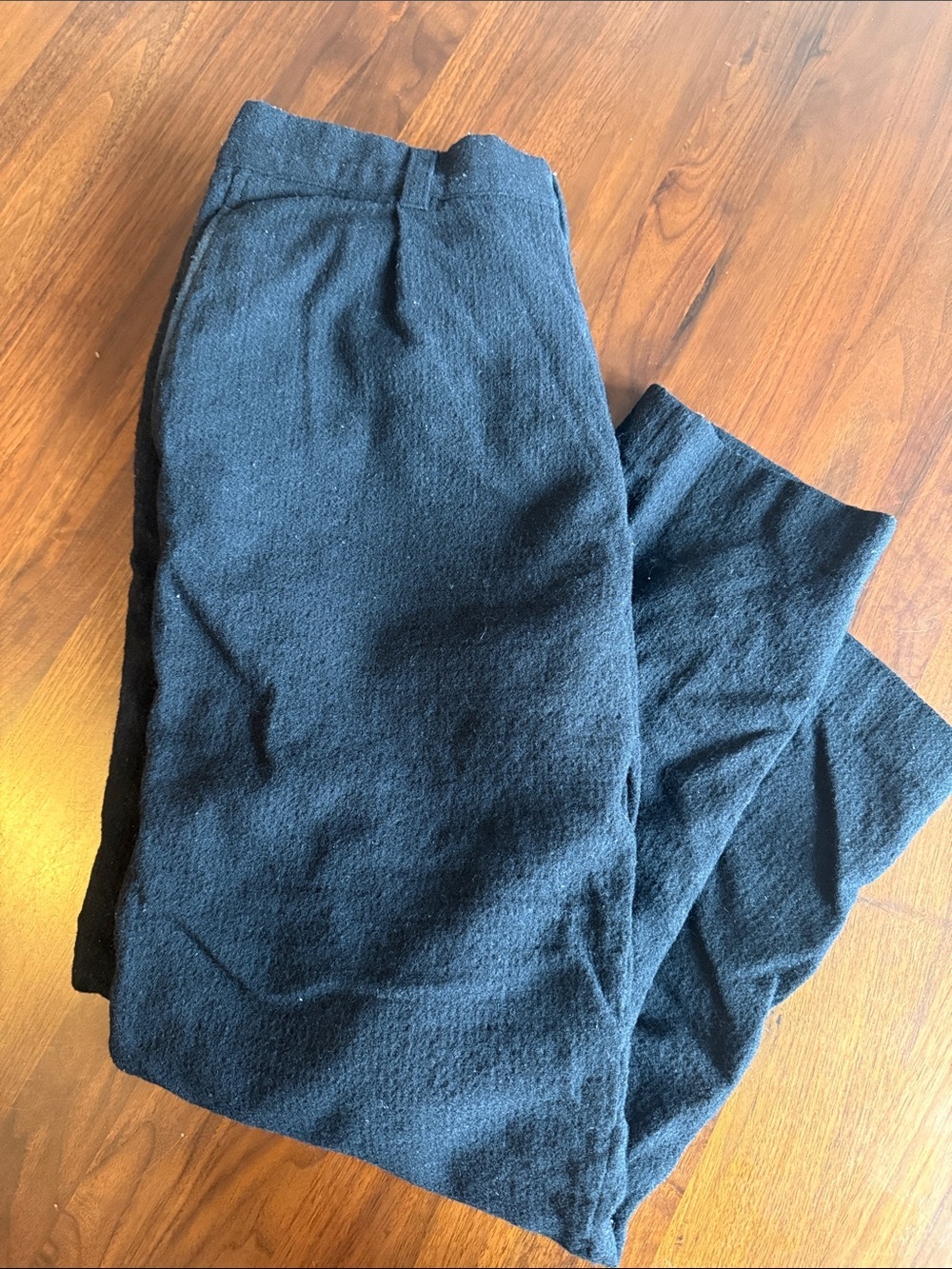 Cos - Black Textured pants men - 50 - Picture 4 of 4